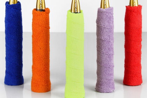 Towel vs PU Overgrips: Two Different Mechanisms, Not Two Grades